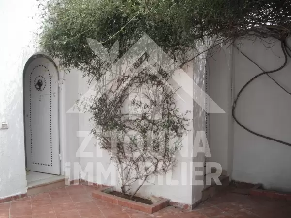 Étage de villa meublé