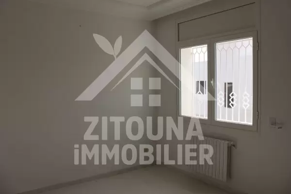 Rez de chaussée à louer