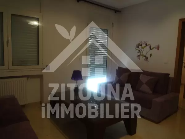 Appartement entiérement meublé