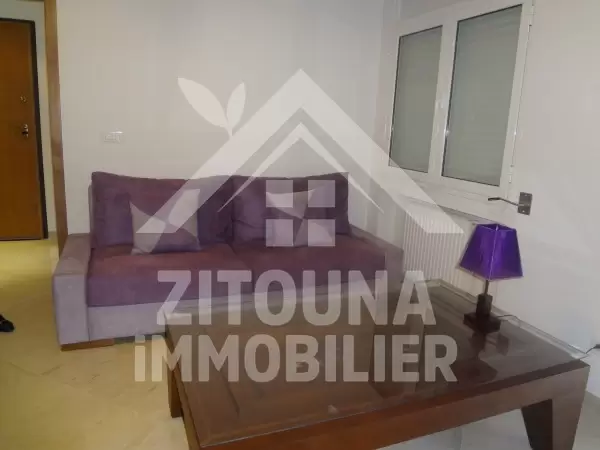 Appartement entiérement meublé