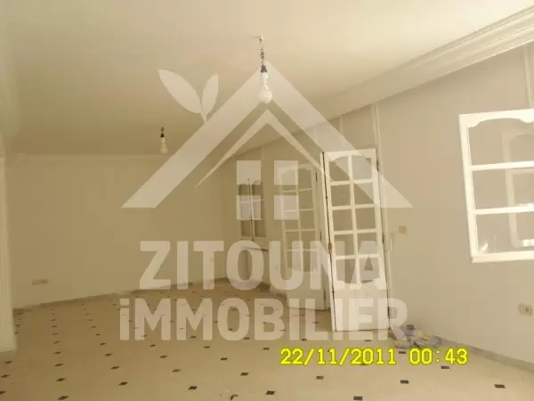 Rez de chaussée à louer