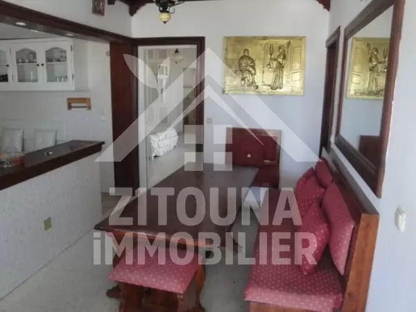 Etage de villa à louer meublé