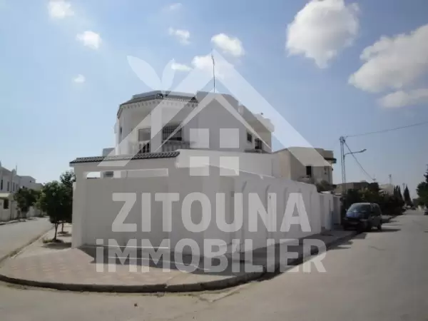 Etage de villa neuf à louer