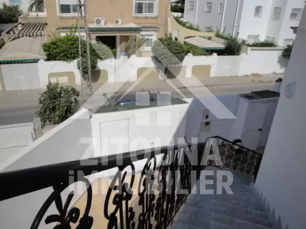 Etage de villa neuf à louer