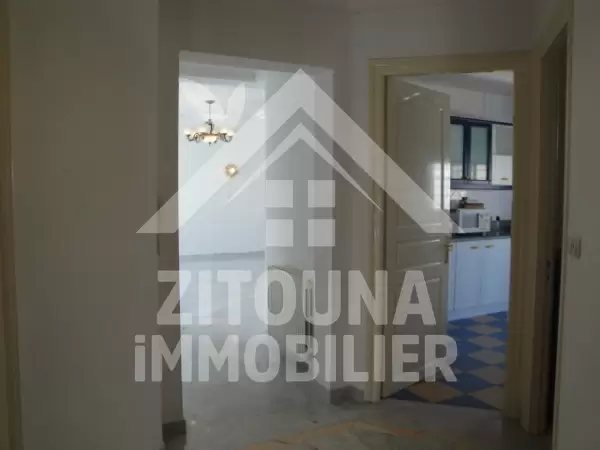 Etage de villa neuf à louer