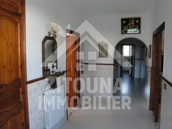 Etage de villa à louer