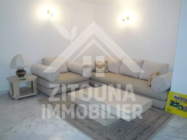 Appartement à louer semi meublé
