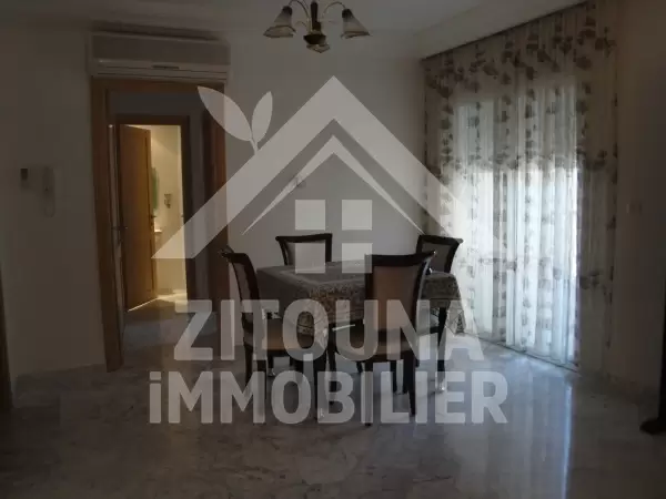 Appartement à louer semi meublé