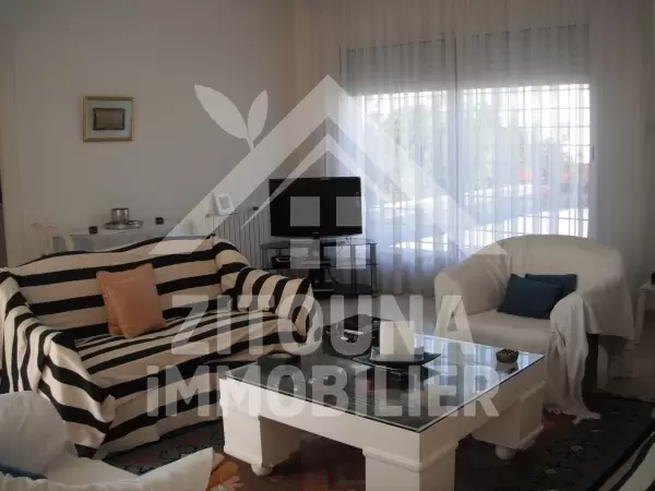 Etage de villa à louer à la Marsa