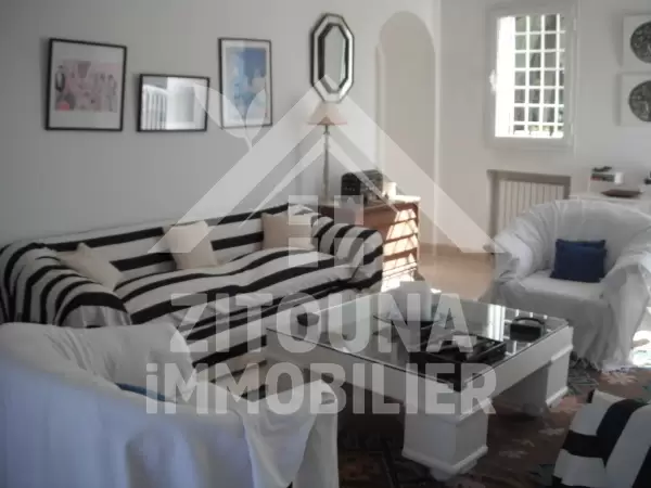 Etage de villa à louer à la Marsa