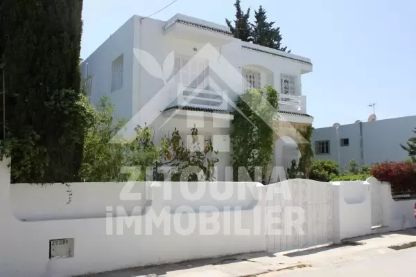 Villa à louer à Gammarth