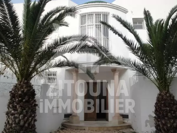 Duplex meublé à louer avec piscine