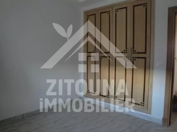 Magnifique appartement de haut standing avec jardin