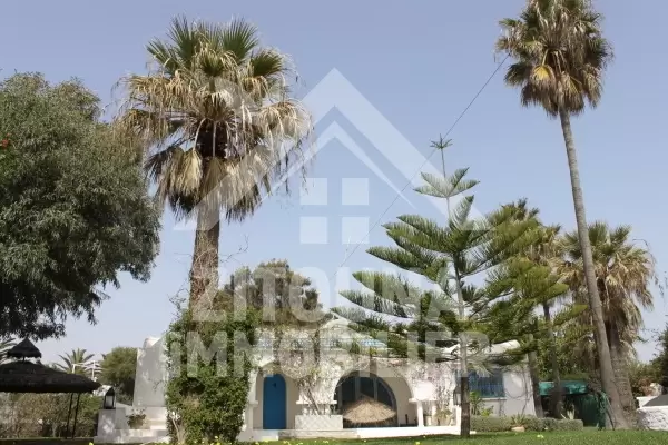 Villa à louer pied dans l'eau