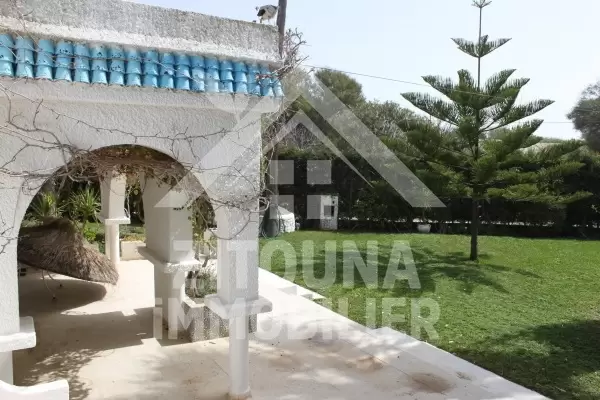 Villa à louer pied dans l'eau