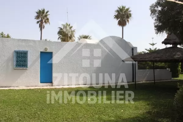 Villa à louer pied dans l'eau