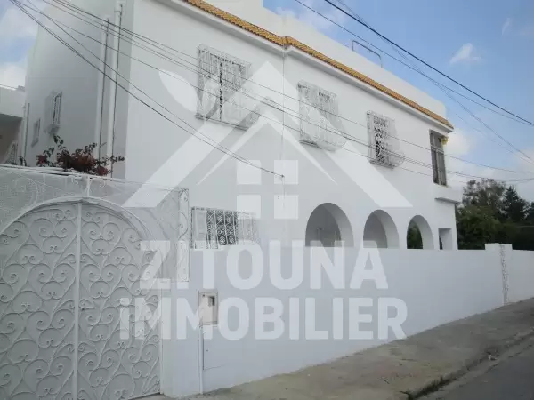 Rez de chaussée à louer