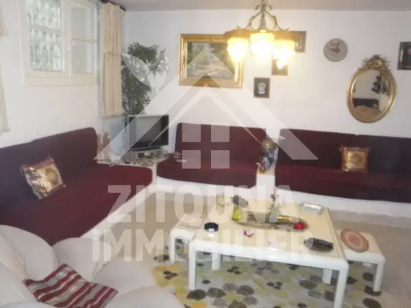 Rez de chaussée de villa à louer