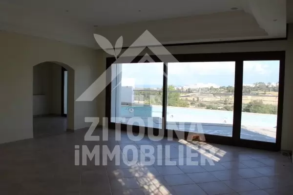 Villa de charme à vendre à Gammarth