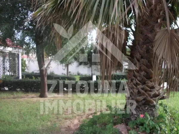 Villa à Vendre à La Soukra