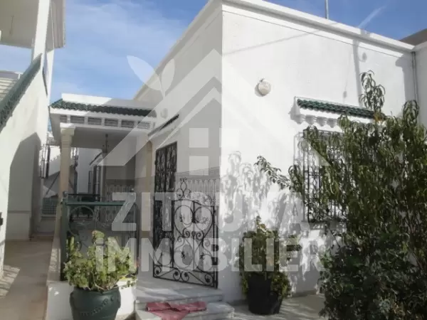 Rez de chaussée à louer