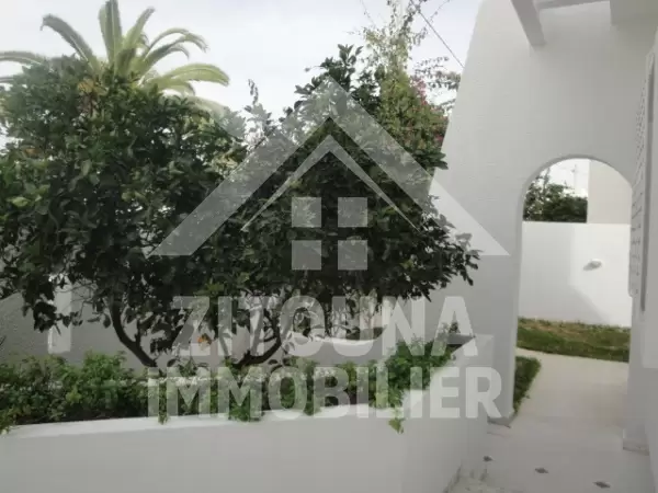 Villa à louer à La Marsa