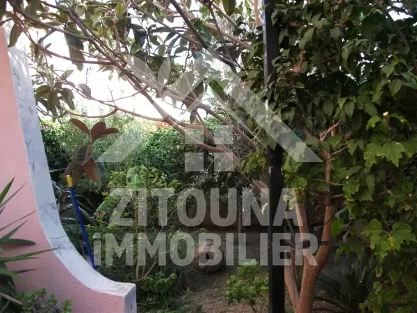 Villa entiérement meublée à Louer à Gammarth