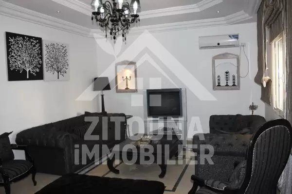 Duplex meublé à louer à Gammarth