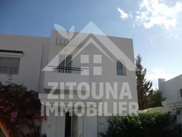 Etage de Villa à louer à La Marsa