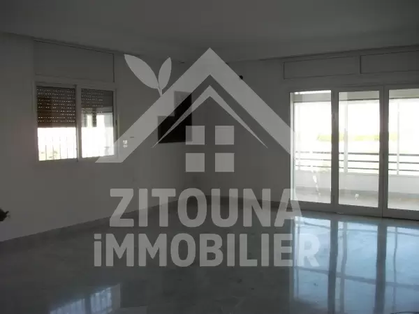 Etage de Villa à louer à La Marsa