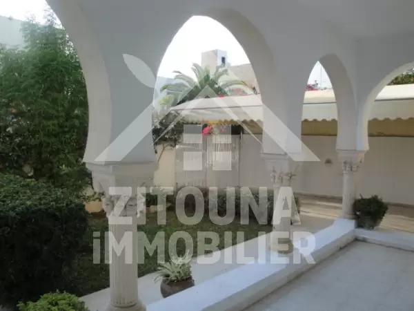 Rez de chaussée de Villa à louer