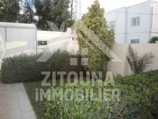 Rez de chaussée de Villa à louer