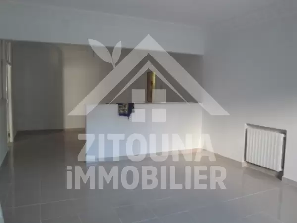 Rez de chaussée de Villa à louer