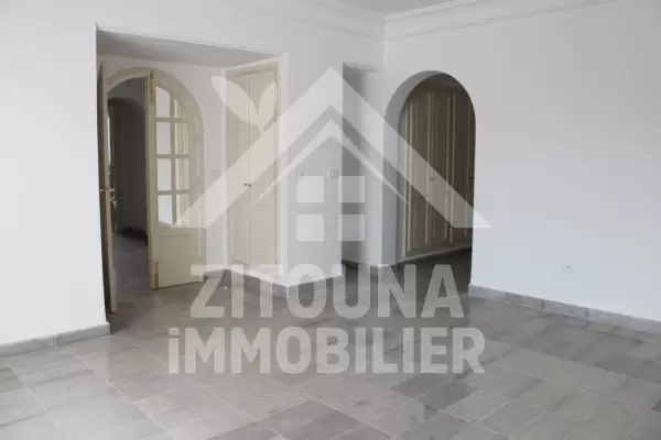 Villa à louer à Ain Zaghouan