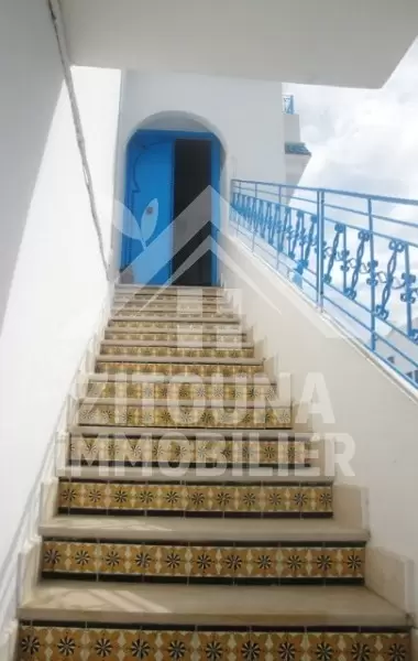 Etage de villa meublé