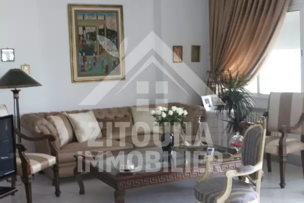 Villa à Louer au Lac 2