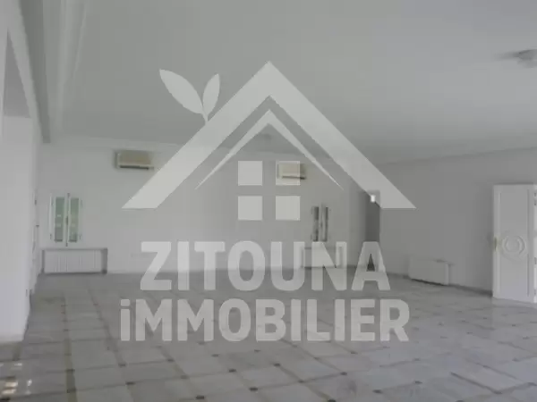 Villa à louer à Gammarth supérieur