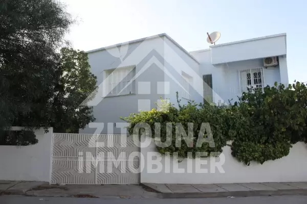 Villa à louer à La Marsa