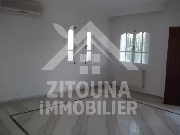 Villa à louer à la Marsa route du Relais