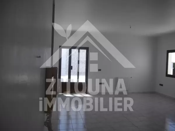 Etage de villa à louer à la Marsa prés du Safsaf