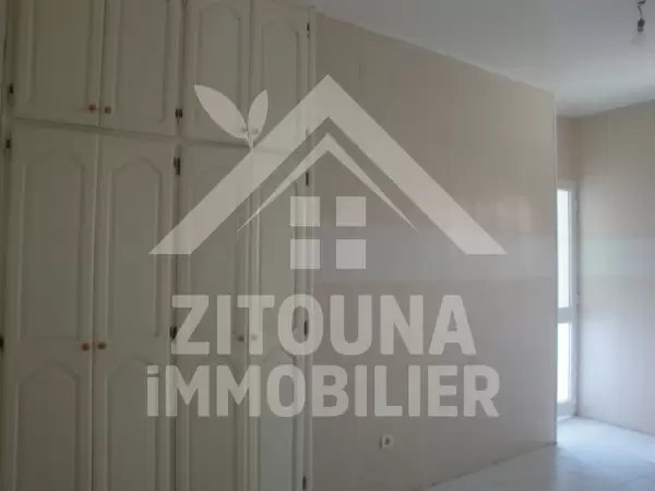 Etage de villa à louer à la Marsa