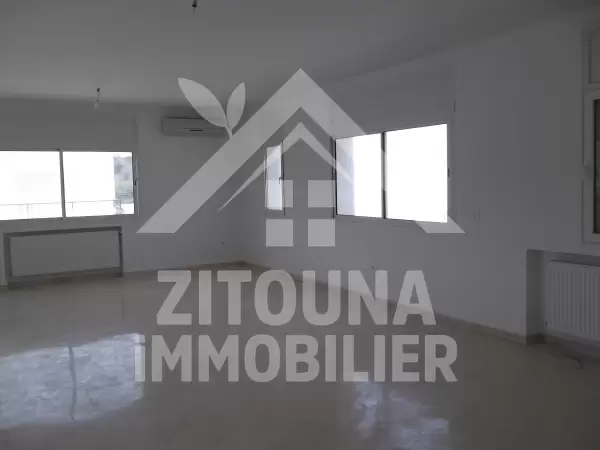 Villa à louer à Gammarth supérieur