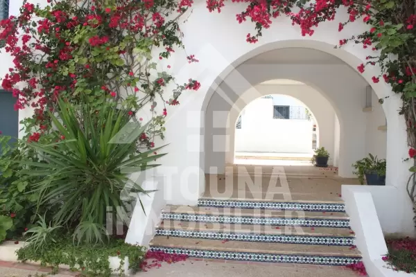 Duplex à louer au Golden Tulipe