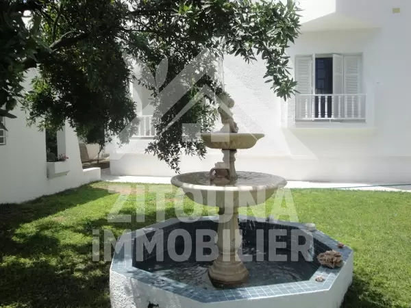 Villa à louer à La Marsa