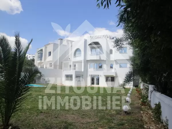 Une superbe villa à louer au Golden Tulip