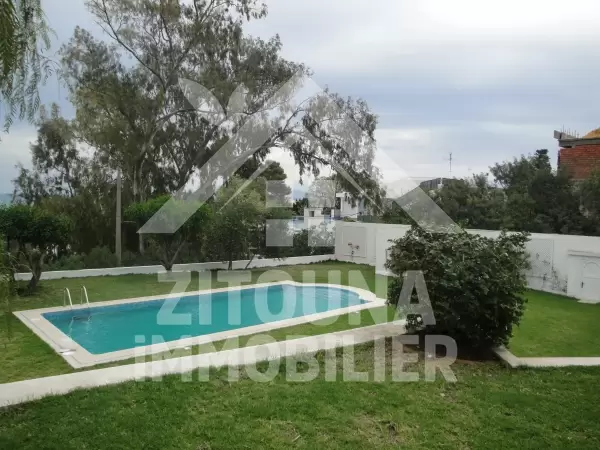 Villa à louer à Gammarth