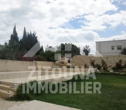 Villa à louer à La Marsa