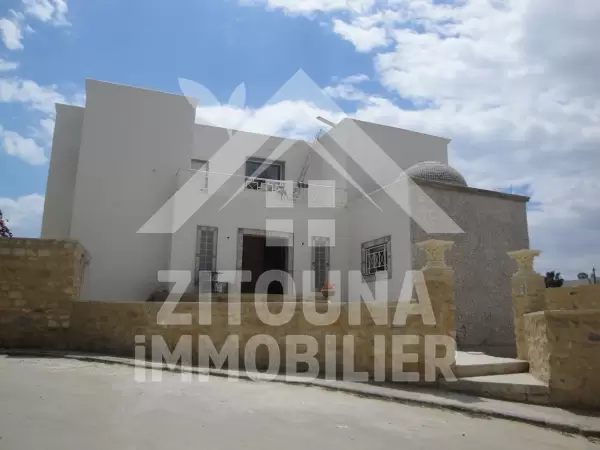 Villa à louer à La Marsa