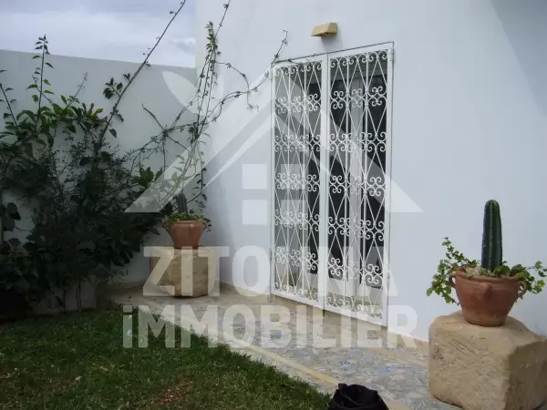 Belle villa à louer à La Marsa