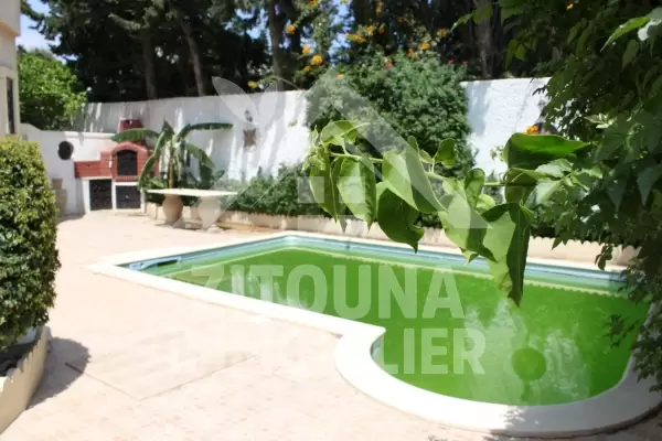 Une Villa haut de gamme à louer à Carthage